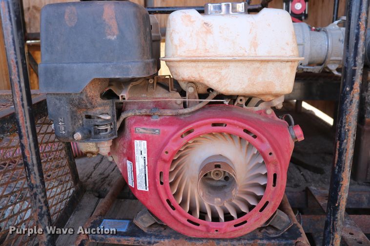 image for item DD6141 2000 Interstate 20DT equipment trailer with mixing system