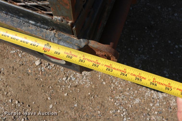 image for item DD6141 2000 Interstate 20DT equipment trailer with mixing system