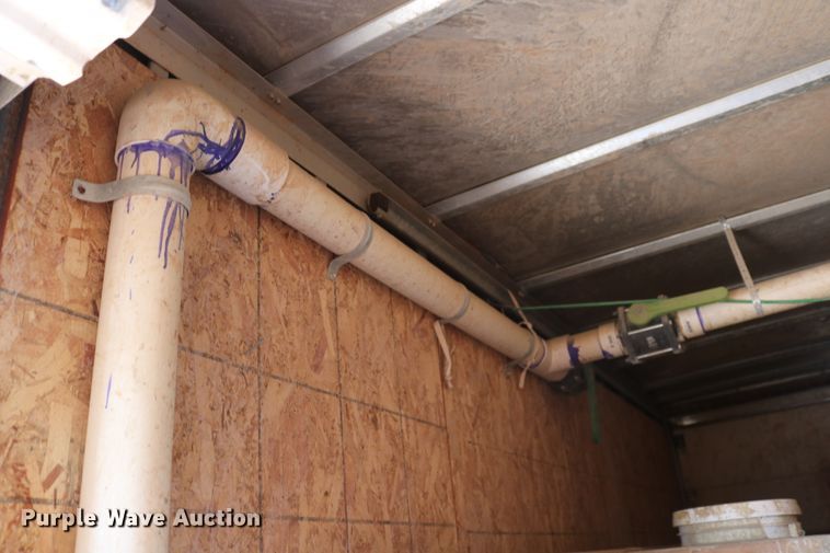 image for item DD6142 1995 Kenworth T800  box truck with mixing system