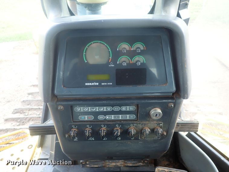 image for item DE0722 2008 Komatsu D65EX-15EO  dozer