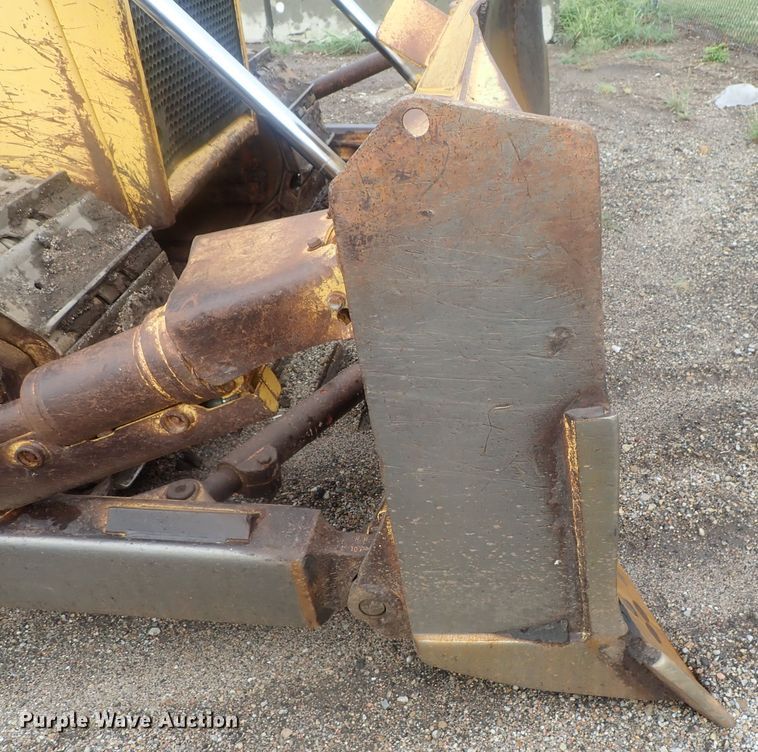 image for item DE0722 2008 Komatsu D65EX-15EO  dozer