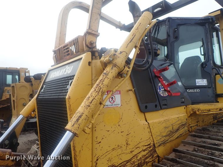 image for item DE0722 2008 Komatsu D65EX-15EO  dozer