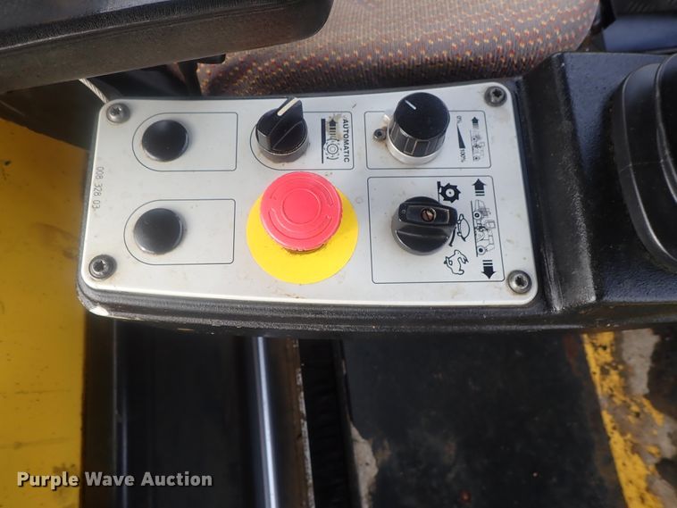 image for item DE0723 2009 Bomag MPH125  reclaimer