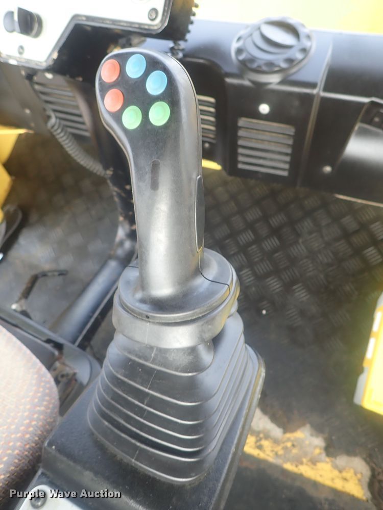 image for item DE0723 2009 Bomag MPH125  reclaimer