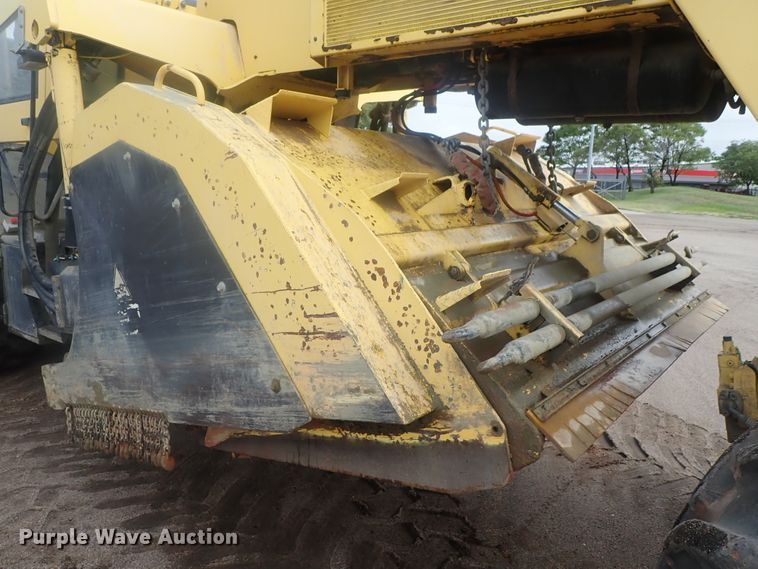 image for item DE0723 2009 Bomag MPH125  reclaimer