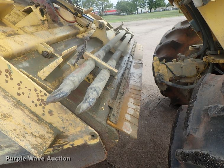 image for item DE0723 2009 Bomag MPH125  reclaimer