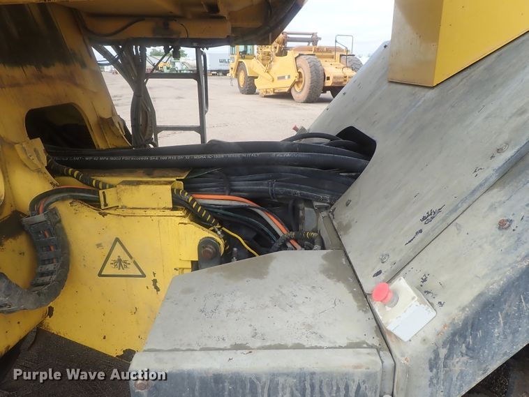 image for item DE0723 2009 Bomag MPH125  reclaimer
