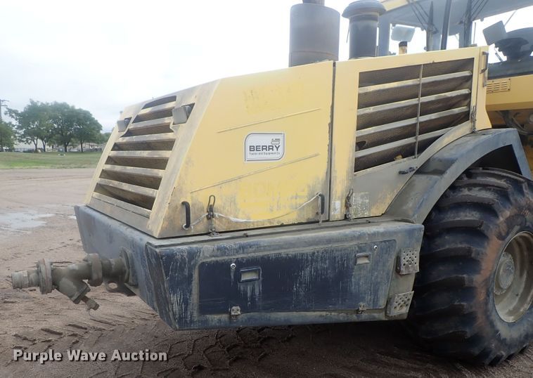 image for item DE0723 2009 Bomag MPH125  reclaimer