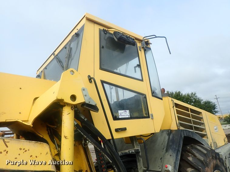 image for item DE0723 2009 Bomag MPH125  reclaimer