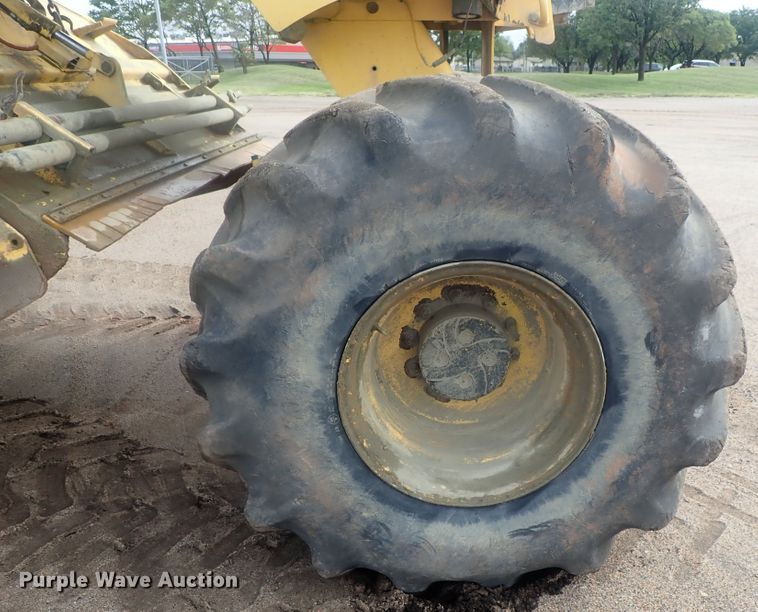 image for item DE0723 2009 Bomag MPH125  reclaimer