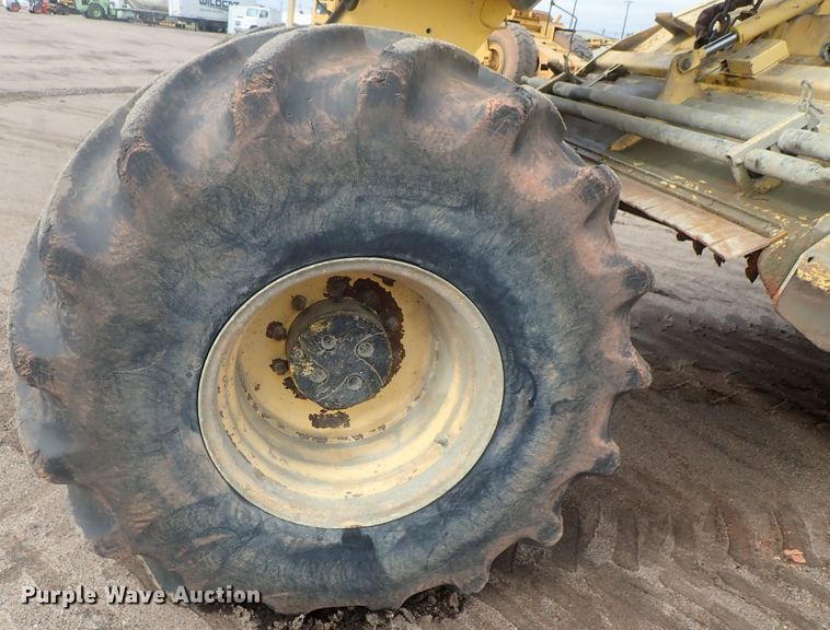 image for item DE0723 2009 Bomag MPH125  reclaimer