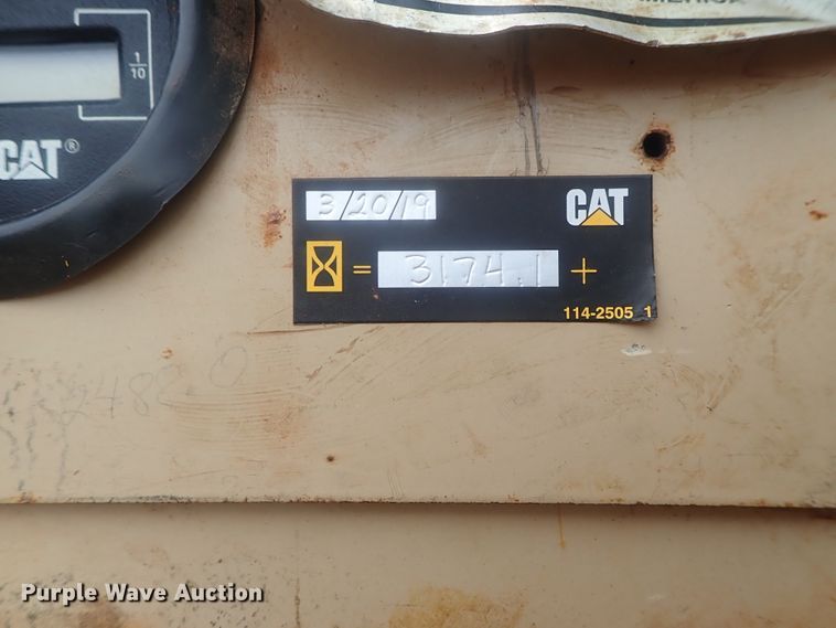 image for item DE0725 1998 Caterpillar 623F  elevating scraper