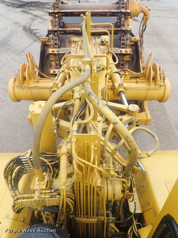 image for item DE0725 1998 Caterpillar 623F  elevating scraper