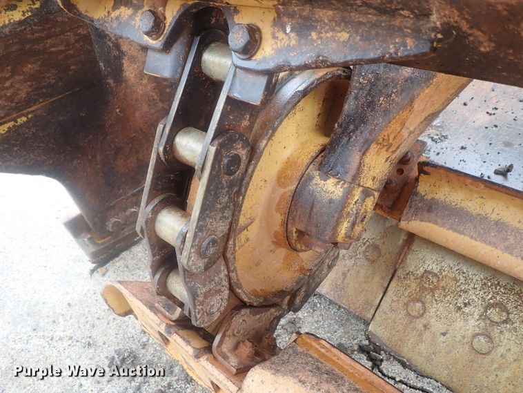 image for item DE0725 1998 Caterpillar 623F  elevating scraper