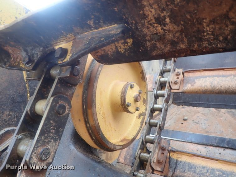 image for item DE0725 1998 Caterpillar 623F  elevating scraper