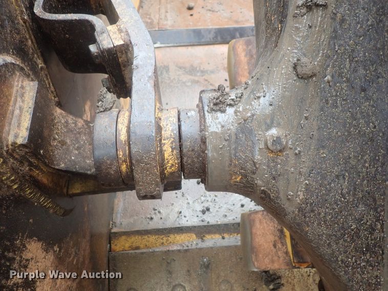 image for item DE0725 1998 Caterpillar 623F  elevating scraper