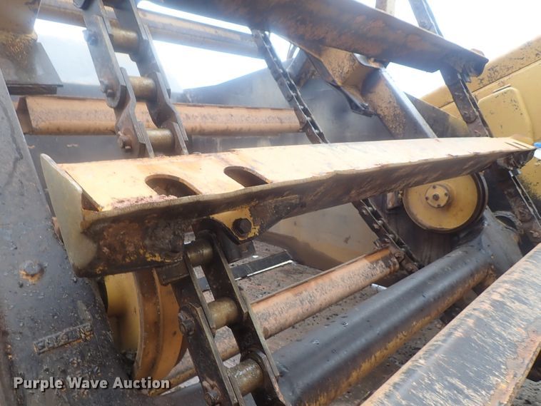 image for item DE0725 1998 Caterpillar 623F  elevating scraper