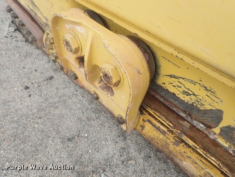 image for item DE0725 1998 Caterpillar 623F  elevating scraper
