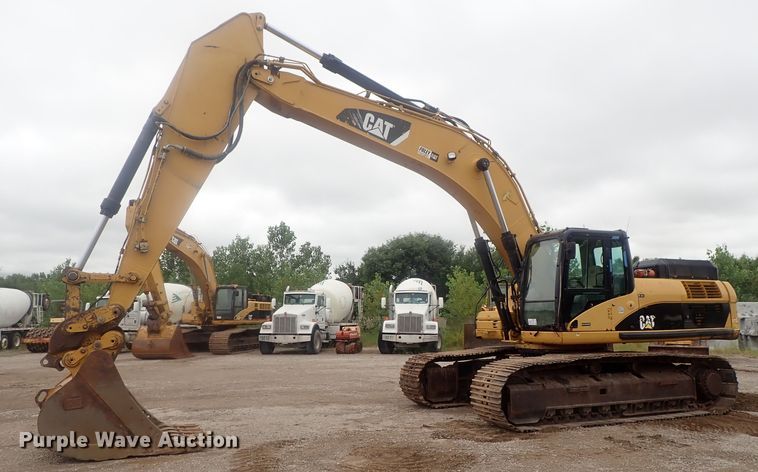 image for item DE0742 2007 Caterpillar 330D L  excavator