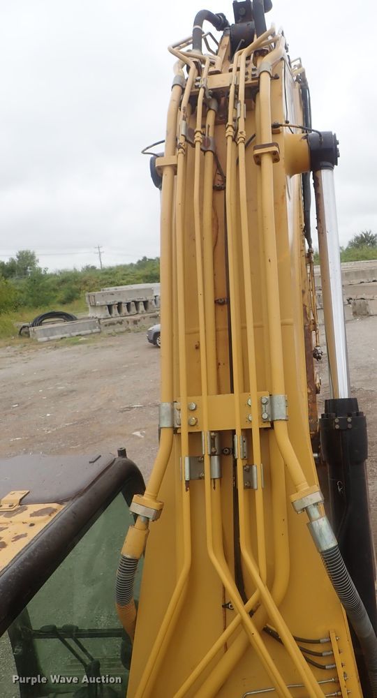 image for item DE0742 2007 Caterpillar 330D L  excavator