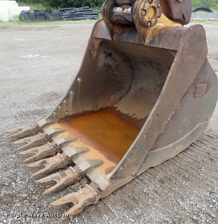 image for item DE0742 2007 Caterpillar 330D L  excavator