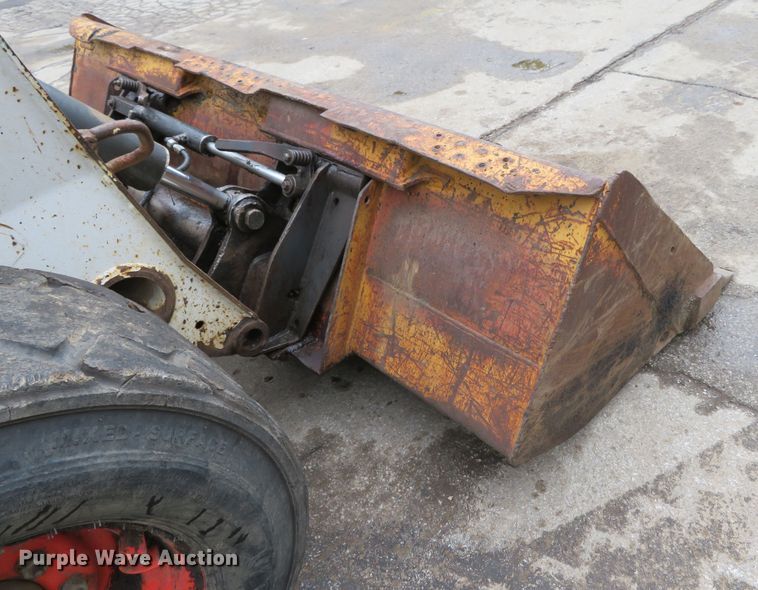 image for item DH1158 2007 Bobcat S250  skid steer loader
