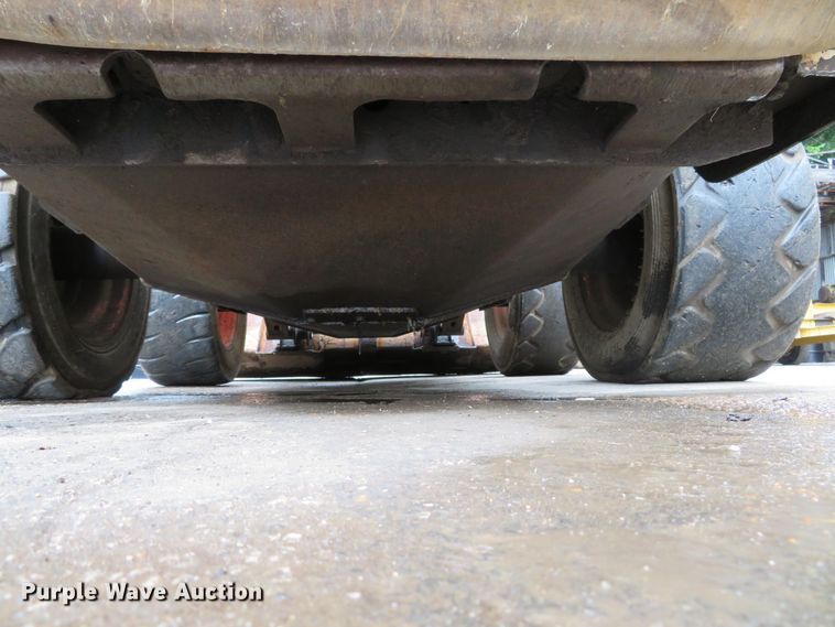 image for item DH1158 2007 Bobcat S250  skid steer loader