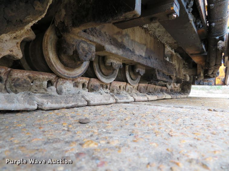 image for item DH1161 2016 LeeBoy 8500C  paver