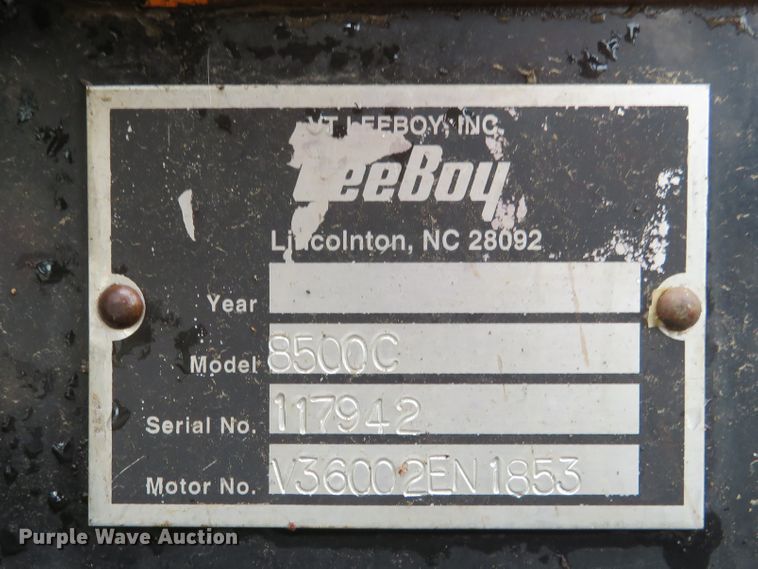 image for item DH1161 2016 LeeBoy 8500C  paver