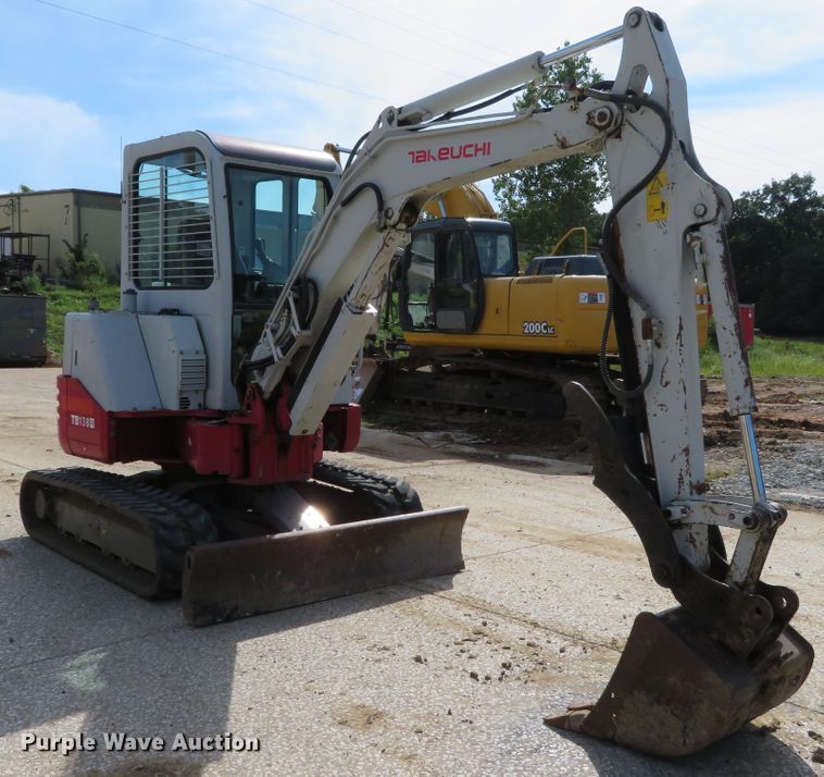 image for item DH1174 2008 Takeuchi TB138FR  mini excavator