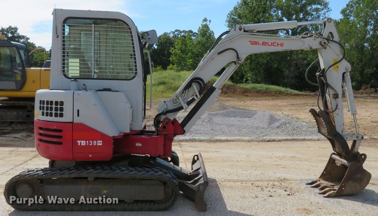 image for item DH1174 2008 Takeuchi TB138FR  mini excavator