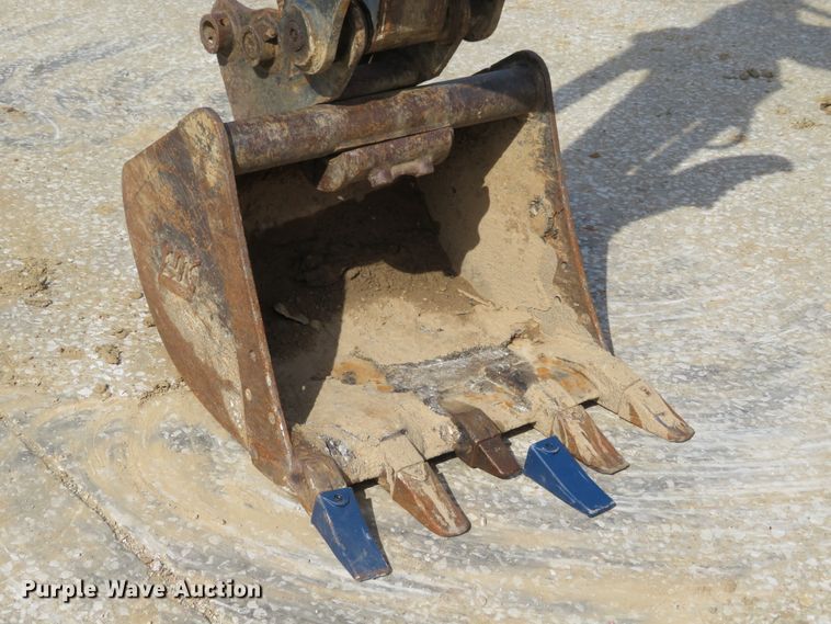 image for item DH1174 2008 Takeuchi TB138FR  mini excavator