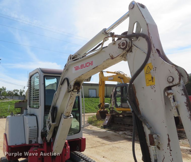 image for item DH1174 2008 Takeuchi TB138FR  mini excavator