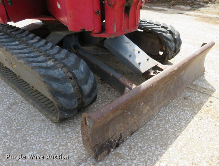 image for item DH1174 2008 Takeuchi TB138FR  mini excavator