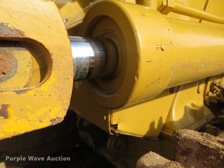 image for item DH1176 1997 Caterpillar 963B  trackloader