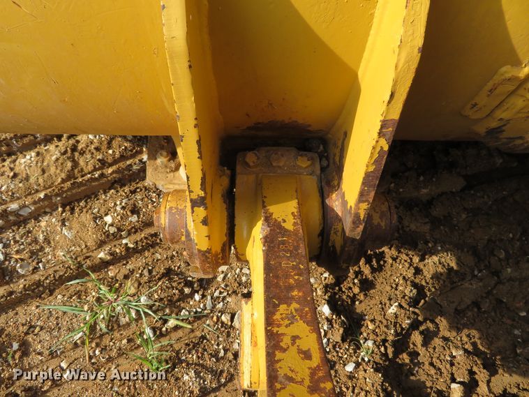 image for item DH1176 1997 Caterpillar 963B  trackloader