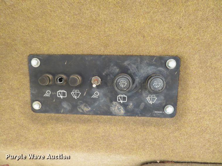 image for item DH1176 1997 Caterpillar 963B  trackloader