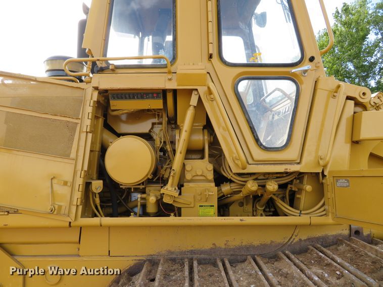 image for item DH1176 1997 Caterpillar 963B  trackloader