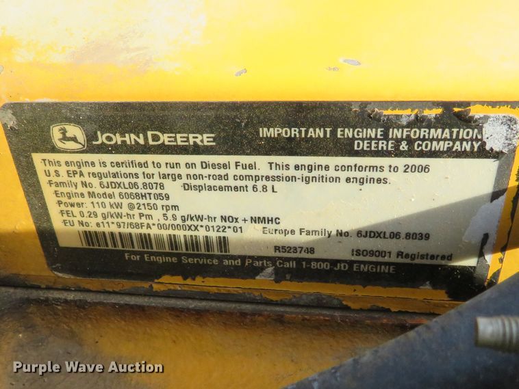 image for item DH1177 2007 John Deere 200C LC  excavator