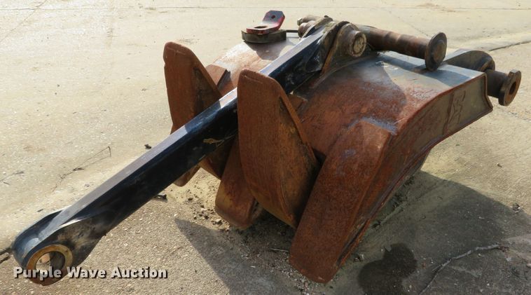 image for item DH1177 2007 John Deere 200C LC  excavator