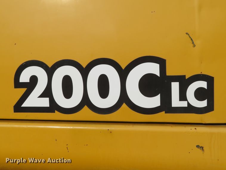image for item DH1177 2007 John Deere 200C LC  excavator