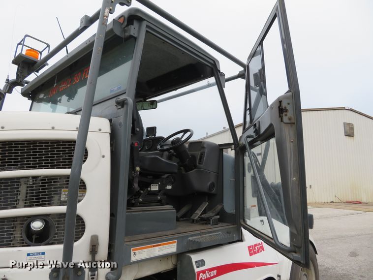 image for item DH1189 2008 Elgin Pelican NP  street sweeper