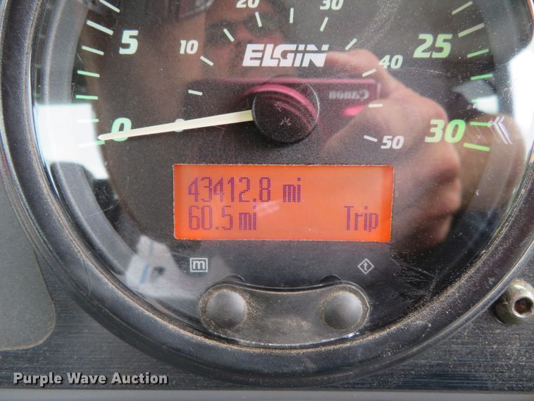 image for item DH1189 2008 Elgin Pelican NP  street sweeper