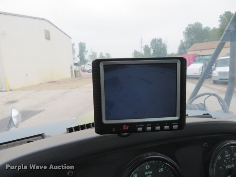 image for item DH1189 2008 Elgin Pelican NP  street sweeper