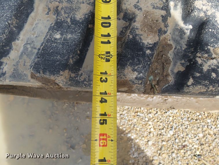 image for item DH3920 2006 Takeuchi TB135  mini excavator