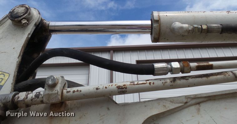 image for item DH3920 2006 Takeuchi TB135  mini excavator