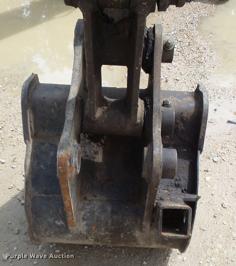 image for item DH3920 2006 Takeuchi TB135  mini excavator