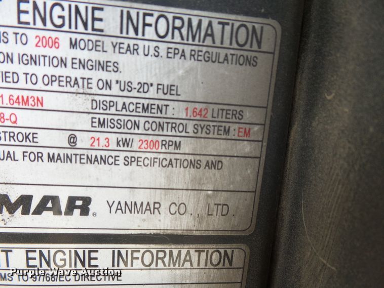 image for item DH3920 2006 Takeuchi TB135  mini excavator