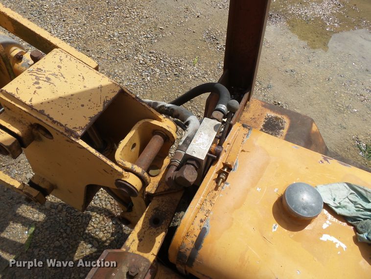 image for item DH3925 Case Maxi Sneaker Series B  cable plow