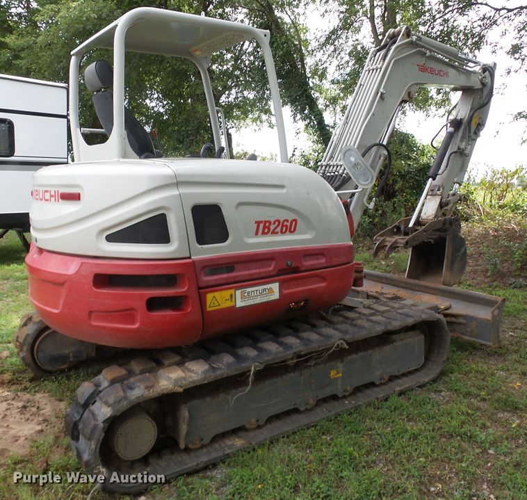 image for item DH3927 2015 Takeuchi TB260  mini excavator